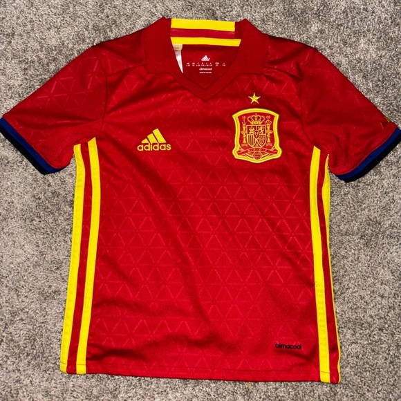 NWOT Spain Soccer Jersey Size 5T - Picture 1 of 6